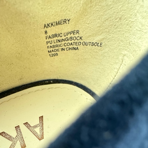 Anne Klein Heels Size 8 - Picture 9 of 9